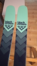 BLACK CROWS ATRIS mit Bindung Ski Freerideski Allmountainski Twintip