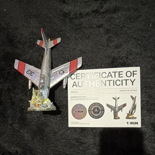 Kamikaze plane - kamikaze, (fu-2)