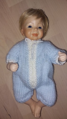 Kleine porzellan puppe von - puppe,