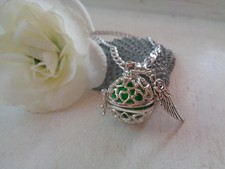 Engelsrufer-Kette  silber mit grüner Klang- Kugel