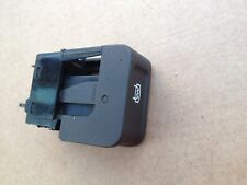 A316/   Audi 80 B2 Schalter für beheizbare Heckscheiben 811941503 /NOS NEU ?