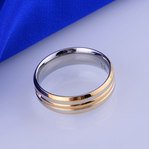 Versilberter und goldring - versilberter,