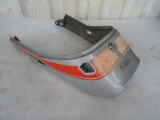 E. Cagiva Alazzurra 650 Sitzbankverkleidung silber rot Verkleidung sitzbank