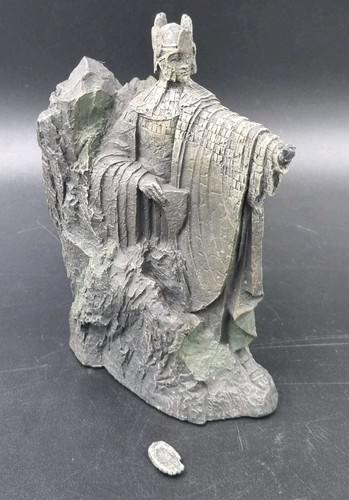 Herr der ringe - herr, statue