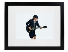 ANGUS YOUNG Guitarist of AC /