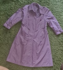 Neuwertiger Lila, Flieder