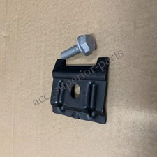 1* Klemmleiste Batterie Batteriehalter Bolzen für VW Golf 1J0803219, N10109210