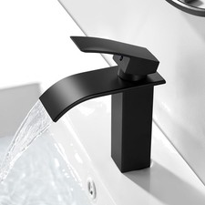 Wasserhahn Bad Wasserfall