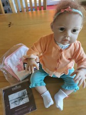 Künstlerpuppe Ashton Drake Gallery - Baby Hannah fährt zur Oma - 