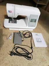 W6 Wertarbeit Nähmaschine / Stickmaschine N5000