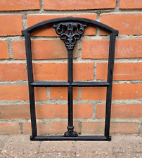 altes antikes Gusseisen