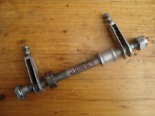 Kawasaki Z 400 K4 Hinterachse + Kettenspanner Rad - Achse axle rear Z400K4 Bj.78