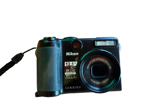 Nikon coolpix p5100 - (514),
