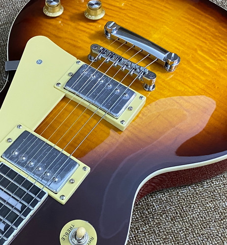 Tobacco sunburst solid - tobacco, body