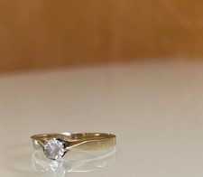 Goldring  aus Nachlass  mit Stein ??? 