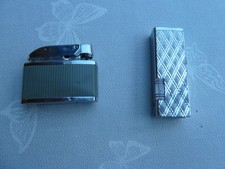 2 alte Feuerzeuge Gas 1x