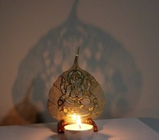Hinduistischer gott krishna - hinduistischer, om