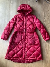 MARC CAIN Damenjacke Mantel Daunenmantel Gr. 4 Neuwertig Rot Kapuze Gürtel