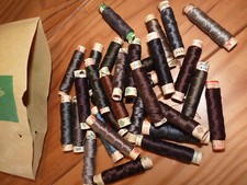 d0216l) 30 x NÄHSEIDE, neu + ovp aus Räumung, teils Seide, div. Farben + Längen