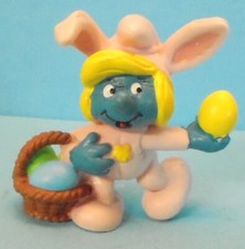 20497 OSTER Schlumpfine mit Korb Nr. 2 Schleich Germany China CE Hasenkostüm