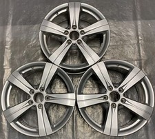 1 Genuine Mercedes-Benz Alloy