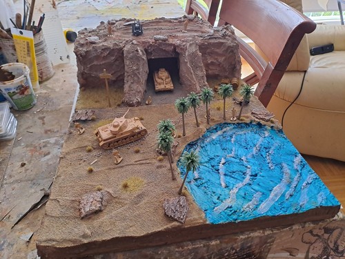 Modellbau felsendiorama mit - modellbau,felsendiorama,