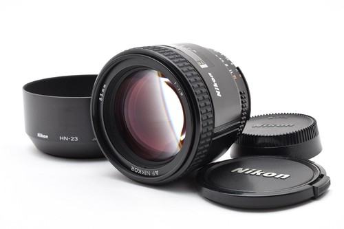 Neuwertig mit haube - mit, nikon