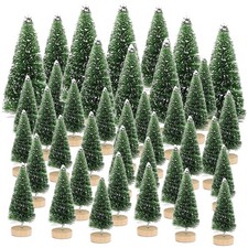 Mini Weihnachtsbaum Set – 50 Stück grüne Weihnachtsdeko für drinnen & draußen