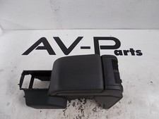 Ori. Opel Vectra C Facelift Mittelarmlehne mit AUX Audio Radiobedinteil Hinten