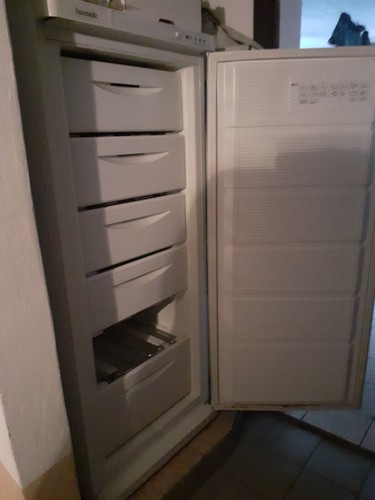 Gefrierschrank groß 182 liter - groß,