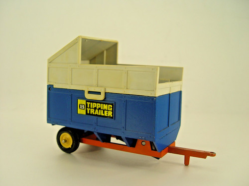 Tipping trailer - tipping,