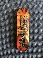 Shortwood fingerboard by Flaki