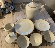 Bavaria Elfenbein Porzellan M 34 Mit Goldrand