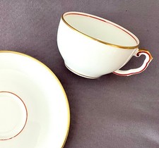 Zarte ART DECO Mokkatasse THOMAS  Bavaria  1928  "Rot / Gold" zT Handmalerei