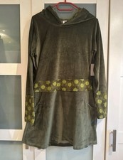Pure Wonder, Kapuzenkleid