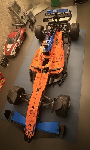 Lego technic 42141 mclaren - f1,