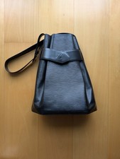 Louis Vuitton Tasche Sac d'Epaule EPI schwarz - das perfekte Weihnachtsgeschenk!