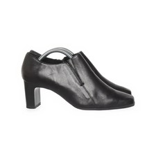 C.A.N.D.A Collection at C&A