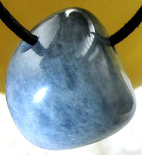 KATZENAUGE     Trommelstein