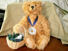 Steiff Picknick - Bär, 1997, Goldblond 34 cm, 1997/1998, mit Zubehör, OVP.