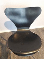 Fritz Hansen 3107 Arne