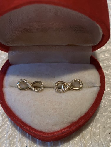 Goldene ohrstecker - goldene,