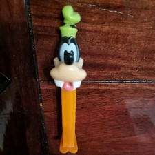 PEZ Spender mit Fuß / Goofy /
