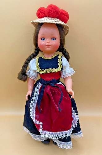 Vintage schwarzwaldpuppe - schwarzwaldpuppe,