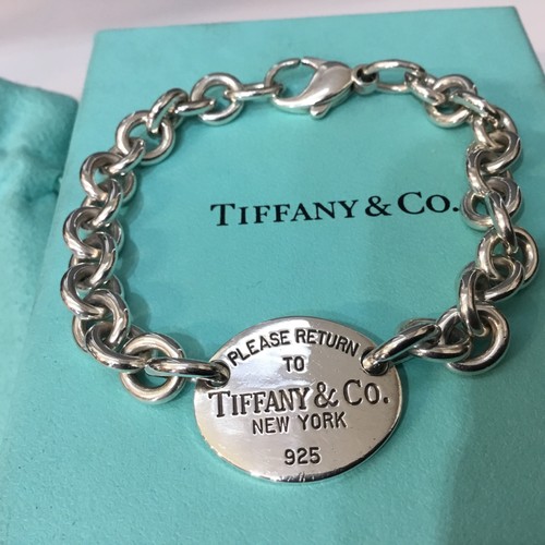 Return tiffany co - return,
