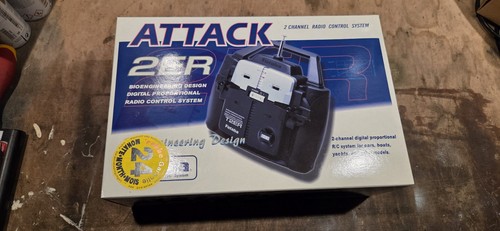 Futaba attack kanal sender - 2,