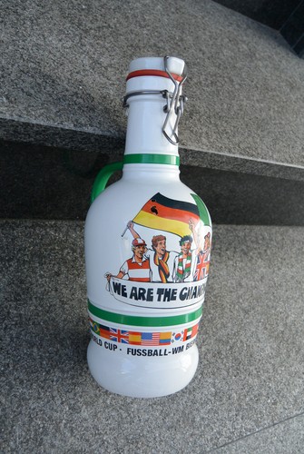 Bierkrug siphon fussball - /,