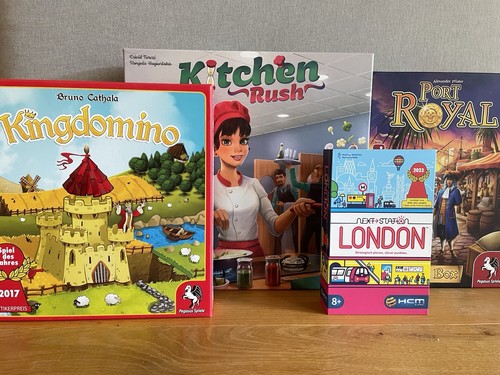 Familienspiele - 4, –