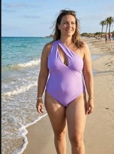 Badeanzug Einteiler Lila Gr