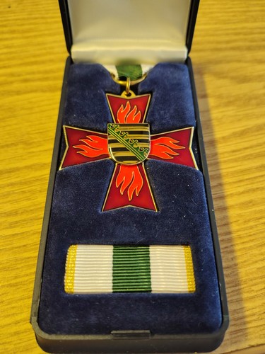 Orden feuerwehr ehrenzeichen - orden,feuerwehr,